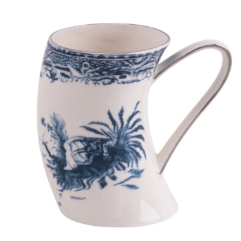 Seletti Classics on Acid Кружка England Shells, размеры: 11,5х7,5х10,5h см, цвет - белый, синий