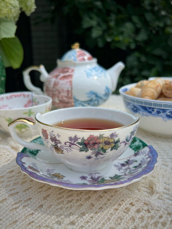 Seletti Hybrid Фарфоровая чайная пара Isidora, 10,5х10,8х5,7 см, цвет - белый, зеленый, сиреневый