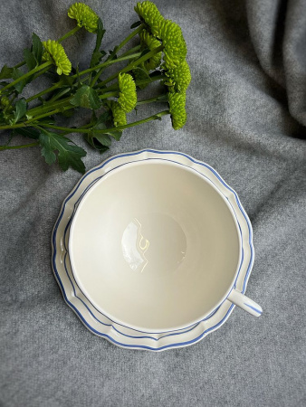 Gien Filet Bleu Monogramme Чайная пара с буквой В, объем - 450 мл, цвет - белый, синий