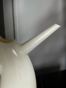 Alessi Diva Лейка для полива, объем - 1.5 л, размеры: 28х10,8х31h см, цвет - белый