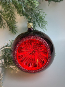 Inge Glas Стеклянная елочная игрушка Шар с отражателем и красными блестками, диаметр - 10 см