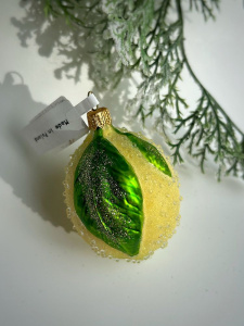 Kruzel Стеклянная елочная игрушка ручной работы Лимон, размер - 8,5 см