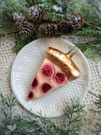 Inge Glas Стеклянная елочная игрушка Кусок пиццы, размер - 12,5 см, цвет - бежевый