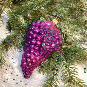 Impuls Стеклянная елочная игрушка Фиолетовый виноград, высота - 12 см
