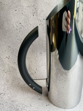 Alessi Tua Металлический кувшин, размеры: 15х9х29h см, объем - 1 л, полированная сталь