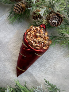 Inge Glas Стеклянная елочная игрушка Засахаренный миндаль, высота - 14,5 см, цвет - красный