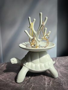 Qeeboo Turtle Керамическая подставка для украшений, размеры: 29x26x22 см, цвет - свето-серый