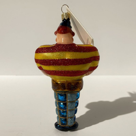 Mysteria Стеклянная елочная игрушка Атлет с гантелей, ширина - 6,8 см, высота - 11,4 см