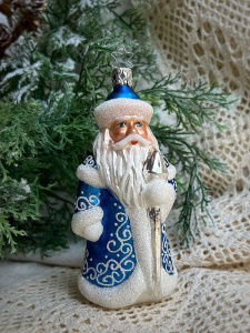 Inge Glas Стеклянная елочная игрушка Дед Мороз в синей шубе, размер - 14,5 см