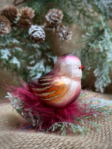 Inge Glas Стеклянная елочная игрушка на прищепке Бордовая птичка в пушистом гнезде, 7 см