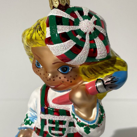 Mysteria Стеклянная елочная игрушка Девочка - художник, 7х5,5х11,5h см