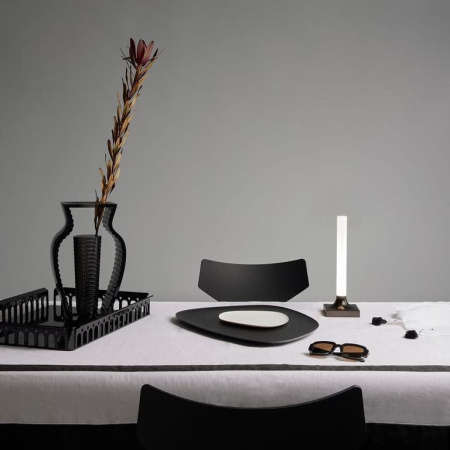 Kartell Goodnight Battery Настольная лампа, 29 см, титановый матовый