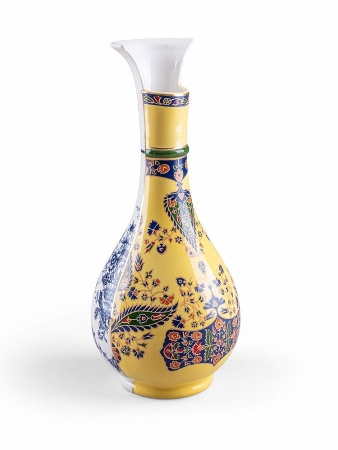 Seletti Hybrid Декоративная ваза Chunar, размеры: 16х16х36,5h см, цвет - белый, синий, желтый