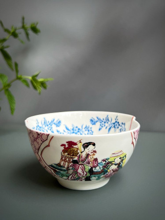 Seletti Hybrid Фарфоровая пиала Cloe, размеры: 10,5х10,5х5,7 см, цвет - белый, синий, розовый