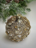 ShiShi Елочная игрушка Шар с кружевом и кристаллами, диаметр - 13 см, цвет - золотой
