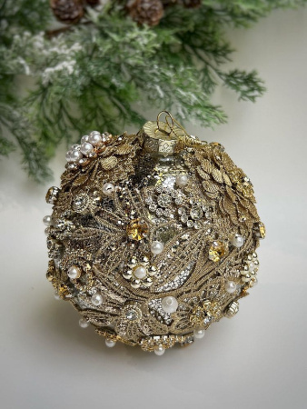 ShiShi Елочная игрушка Шар с кружевом и кристаллами, диаметр - 13 см, цвет - золотой