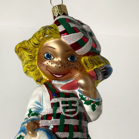 Mysteria Стеклянная елочная игрушка Девочка - художник, 7х5,5х11,5h см