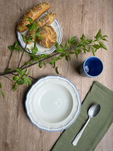 Gien Filet Bleu Тарелка для супа из французского фаянса, диаметр - 22,5 см, цвет - белый