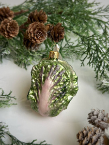 Kruzel Стеклянная елочная игрушка Пекинская капуста, высота - 7,5 см