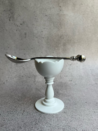 Alessi Dressed Egg Набор для яйца: подставка и ложечка, цвет - белый, сталь