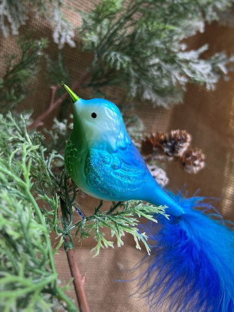 Inge Glas Стеклянная елочная игрушка на прищепке Сине-зеленая птица с синим хвостом, длина - 10 см