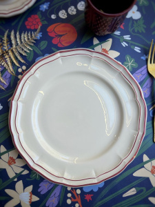 Gien Filet Bordeaux Тарелка для основного блюда, диаметр - 26 см, цвет - белый с бордовым кантом