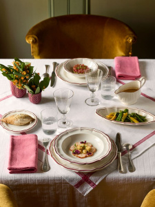Gien Filet Bordeaux Тарелка для канапе или хлеба, диаметр - 16,5 см, цвет - белый с бордовым кантом