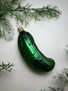 Inge Glas Стеклянная елочная игрушка Огурец, высота - 10,5 см