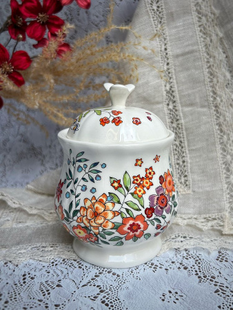 Gien Poesie Сахарница с крышкой, объем - 300 мл, высота - 13,5 см, цвет - разноцветный