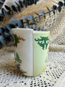 Seletti Hybrid Фарфоровая кружка Anastasia с жар-птицей и рыбами, размеры: 8,5x8,5x10 см