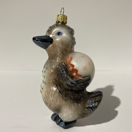 Mysteria Стеклянная елочная игрушка Гадкий утенок, ширина - 6 см, высота - 10 см