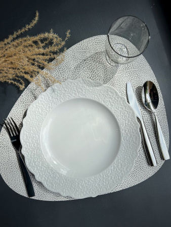 Alessi Dressed Фарфоровая обеденная тарелка, диаметр - 27,3 см, цвет - белый