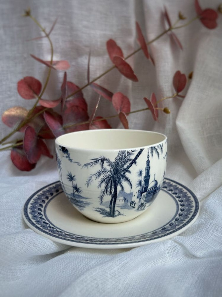 Gien Les Depareillees Bleu Чайная пара, объем - 450 мл, диаметр блюдца - 18,8 см, цвет - белый