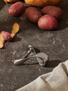 Alessi Sfrido Металлическая овощечистка, размеры: 6,5х6х3h см, цвет - зеркальный
