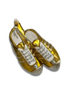 Kruzel Стеклянная елочная игрушка ручной работы Футбольные бутсы - 12 см