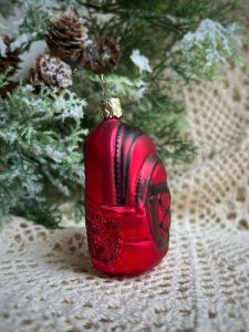 Inge Glas Стеклянная елочная игрушка Рюкзак, размер - 8,5 см, цвет - красный