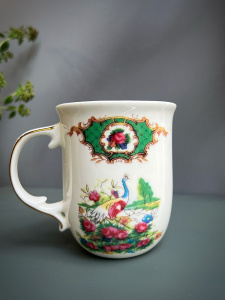 Seletti Hybrid Фарфоровая кружка Anastasia с жар-птицей и рыбами, размеры: 8,5x8,5x10 см