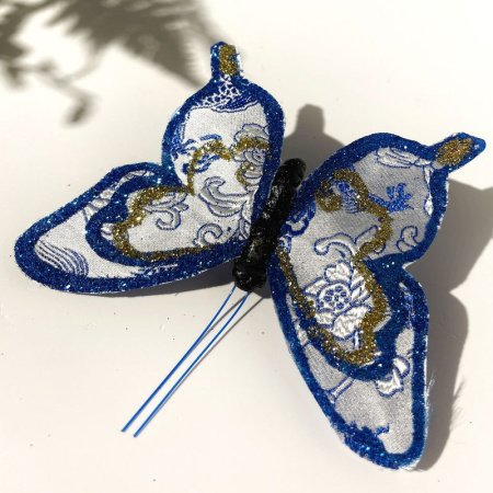 Goodwill Елочная игрушка на прищепке Бабочка с золотом, размер - 11 см, цвет - белый, синий