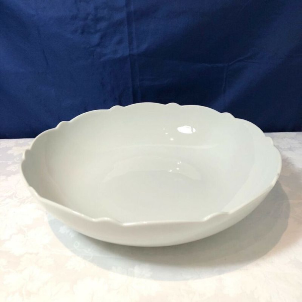 Alessi Dressed Фарфоровый салатник, объем - 2,9 л, размеры: 29,5х29,5х7h см, цвет - белый
