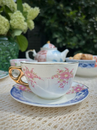 Seletti Hybrid Фарфоровая чайная пара Zenobia, 10,5х10,8х5,7 см, цвет - белый, зеленый, сиреневый