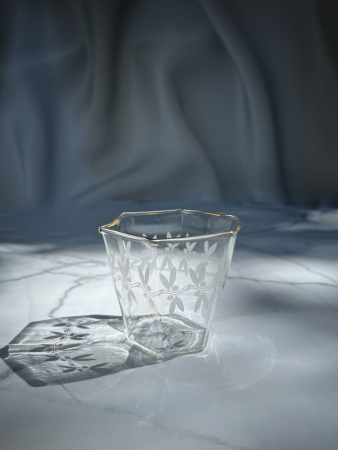Seletti Classic on Acid Стеклянный стакан Burano, размеры: 9,3х9,3х8,1 см, цвет - прозрачный