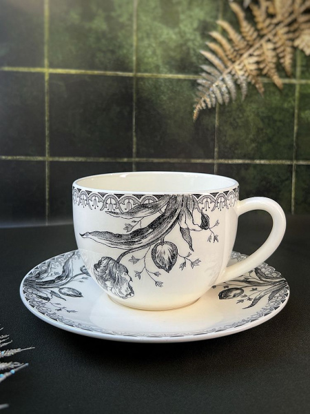 Gien Tulipes Чайная пара, объем - 450 мл, диаметр блюдца - 18,8 см, цвет - белый, черный