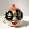 Маленькая керамическая шкатулка с крышкой Стиляга в черных очках, высота - 13 см, A. Kruglikova