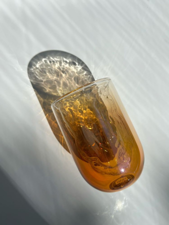 Seletti Diesel Meteorite Высокий стакан для воды, размеры: 8,5х8,5х12,5h см, цвет - янтарный