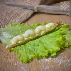 Kruzel Стеклянная елочная игрушка ручной работы Фасоль - 11.4 см