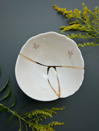 Seletti Kintsugi Фарфоровая пиала, диаметр - 11,5 см, цвет - белый, красный, золотой
