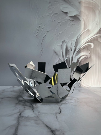 Alessi Fruit Holder Металлическое блюдо для фруктов, размеры: 27,3х27,3х13h см, сталь