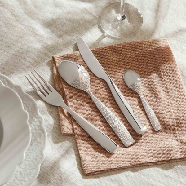 Alessi Dressed Набор столовых приборов на 6 персон из 24 предметов с узором, нержавеющая сталь