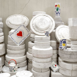 Gien L'Archipel Sentimental Акриловый сервировочный поднос, размеры: 37х28,3 см