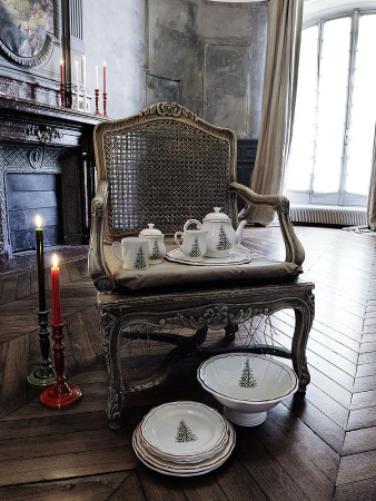 Gien Filet Noel Десертная тарелка, диаметр - 23,2 см, цвет - белый, зеленый, красный